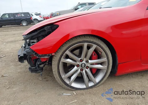 2010 Hyundai Genesis 2.0T Track из США, поврежденный, VIN KMHHT6KD2AU003646